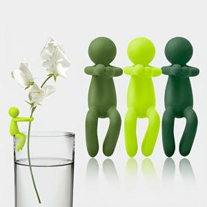 3가지 색상의 화분 스탠드 - 플라스틱 화분 스탠드는 식물 재배와 꽃 보관에 편리한 독특한 디자인을 특징으로 합니다.