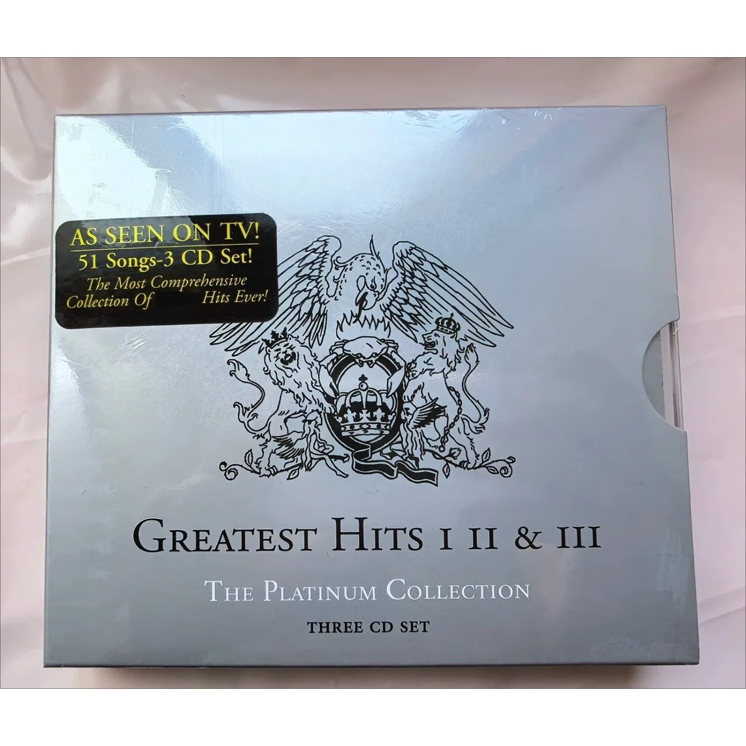 전설적인 록 밴드 컴플리트 히트 컬렉션 3CD 세트, 밴드의 가장 사랑받는 히트곡을 담은 플래티넘 에디션