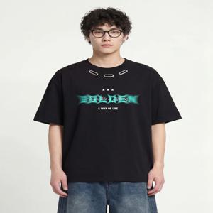 마스 트렌디 쿨 아웃오프스트리트 반바지 티셔츠 브랜드 뉴 여름 컬렉션 2026 중국산 패셔너블 포켓 스퀘어