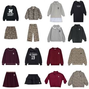키즈 스웨트셔츠 AW26 TNS 소년 소녀 귀여운 레터 스웨터 프린트 아동 면 아웃웨어 탑 의류