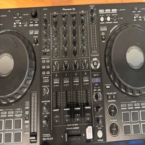 한정판 10개 구매 시 6개 무료 증정 Pioneer DJ DDJ-FLX10 4채널 DJ 컨트롤러 (Serato Pro / Rekordbox용)