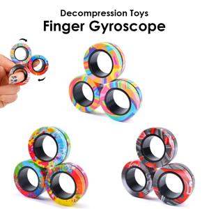 3Pcs 마그네틱 링 Fidget 장난감 세트 성인 Fidget 자석 스피너 링 Fidget 팩 성인을위한 훌륭한 선물 청소년 어린이