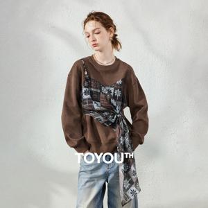 TOYOUTH 여성용 페이크 투피스 스플라이스 스웨트셔츠 가을 2026 루즈 랩 디자인 어반 노마드 레트로 풀오버 탑