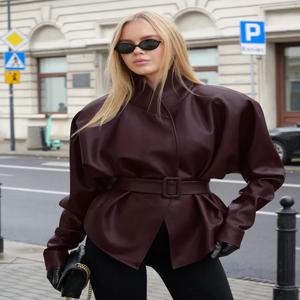 유럽 스타일 레트로 스탠드 칼라 PU 재킷 벨트 포함 여성용 신상 패셔너블 트렌드 긴 소매 코트 우아한 슬림 여성 아우터웨어