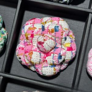 수제 6.8CM 카멜리아 울 아플리케 - 여성용 고급 두꺼운 울 원단 코사지 |   고급 아플리케 세트
