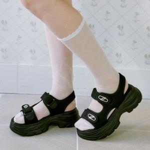 [스퍼] 벤치 네오프랜 키높이 발편한 라텍스 클립 플랫폼 샌들 6cm -VS9041