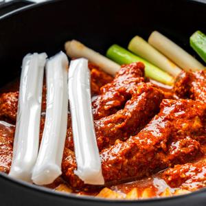 월정식품점 매운 등갈비찜 800g 2팩