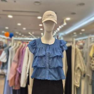 부루앤쥬디 세이브존03 부루앤쥬디 프릴 캉캉 블라우스 AGBBRFBL133BA