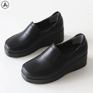 [애슬릿] 통굽 로퍼 키높이 발편한 블랙 중년 여성 데일리 단화 5cm