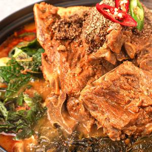 [푸르젠 감자탕] 고기듬뿍 푸짐한 우거지 대왕감자탕 3kg (4인분)