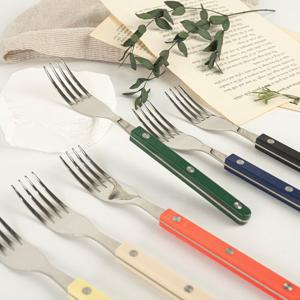 티니블랑 레브 스텐 컬러 핸들 테이블 디너 포크 21.5cm