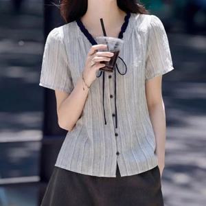 [블랙퀸] 레이스타이 스트라이프 반팔 블라우스 blk005108