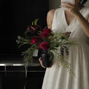 버건디 안스리움 생화 느낌 조화 꽃다발 인테리어 꽃장식