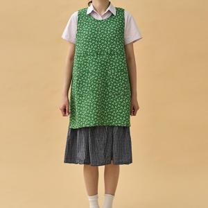L 잔잔한 꽃밭 플라워 퀼팅 코튼 앞치마 그린