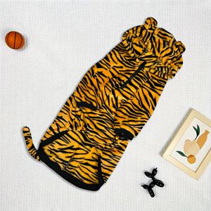 TEMU 플란넬 가을/겨울용 중대형견 보온 변신 슈트