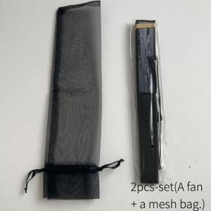 2개 세트 (메쉬백 1개 및 랜덤 스타일의 내구성 있는 대나무 수겸 1개 포함). 새로운 레트로 스타일의 수공예 대나무 비단 부채로, 결혼식 하객 선물, 생일 파티 용품, 축제 선물로 적합합니다. 우아한 손잡이 부채는 다음과 같습니다: