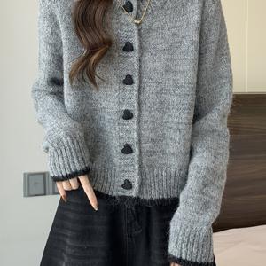 TEMU 여성용 신상 가을 컬렉션 그레이 스웨터 가디건 - 스위트 스타일 하트 버튼 가디건, 심플한 대비 트림 긴팔 탑, 부드럽고 피부 친화적인 숏 스웨터, 유럽 및 미국에서 인기 있는 활용도 높은 풀오버 아우터웨어, 소녀스러운 컬러블록 크루넥 스웨터, 몸매 비침을 살려주는 아우터웨어