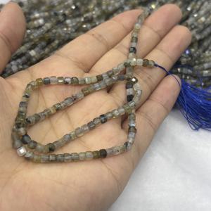 TEMU 천연 래브라도라이트 비즈 - 주얼리 제작에 적합한 사각 큐브 면처리, DIY 공예, 결혼식, 크리스마스 & 귀걸이 제작 용품을 위한 무지갯빛 반짝이는 스톤 비즈, 비즈 모음용 루즈 젬스톤