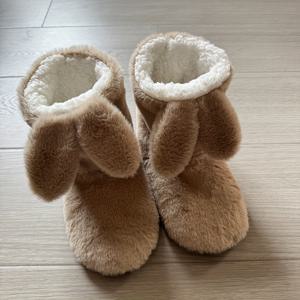 토끼 귀 장식 남녀공용 통增加厚度 플러시 안감 바닥 양말 1켤레, 신선하고 귀엽고 매끄러우며 피부에 자극이 없고 따뜻하며 방한과 미끄럼 방지 기능이 있는 디자인