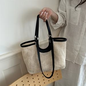 새로운 라이트 럭셔리 정교한 빈티지 우븐 대용량 여성 토트백, 데일리 및 휴가 스타일을 위한 캐주얼 라탄 우븐 가방, 해변용 숄더백, 고급 우븐 핸드백, 숄더백 또는 크로스백으로 착용 가능, 릴랙스 스타일 토트백