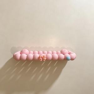 대용량 공간 절약형 흡착식 귀여운 구름 욕실 선반, 리본 포함 - 드릴링 필요 없음, 강력한 흡착식 고리 선반, 샤워실 및 욕실 벽/타일용, 다기능 수납 정리대