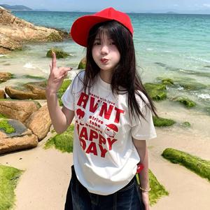 레드 레터 프린트가 있는 오버사이즈 반소매 티셔츠 - 루즈핏 캐주얼 상의, 착용에 적합하며 손세탁 가능한 블라우스 스타일 디자인으로 레이어링 또는 일상복에 적합 (비침 없음)