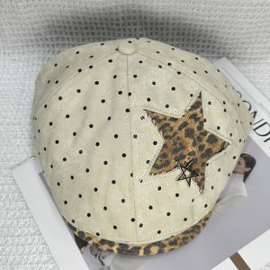 여성용 아메리칸 빈티지 프린트 폴카 도트 별 패치 프론트 캡, 얼굴을 더 날씬하게 보이는 새로운 패셔너블 베레모 모자