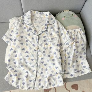 여성용 여름 파자마 수트 2pcs - 반팔 라펠 버튼업 상의 & 하트 나이트가운이 있는 매칭 반바지, 비침 없는 앞단추 블라우스웨어, 기계 세탁 가능 잠옷 2pcs (여성용 파자마)