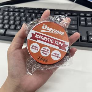 [Doeyvose] - 자석 테이프, 강력 자석 테이프 롤, 수제 제작, 화이트보드 및 냉장고 보관, 아크릴 자체 접착 자석 스트립 도어 커튼 및 스크린에 적합, 폭 3CM X 두께 1.5Mm X 길이 1M