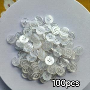 고품질 화이트 플라스틱 단추 100개 - 내구성과 스타일리시한 디자인, 셔츠, DIY 공예, 수제 프로젝트에 적합 - 의류 리뉴얼 및 액세서리 제작에 완벽