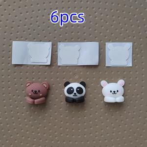 귀여운 만화 동물 접착식 벽 후크 6개 세트, 미니 곰, 팬더, 흰토끼 장식용 접착 후크, 무타공 탈부착 방수 스티커식 걸이, 열쇠, 이어폰, 헤어 액세서리, 가방 등 액세서리 걸이용, 침실, 욕실, 기숙사, 집 장식용 귀여운 동물 모양 벽걸이