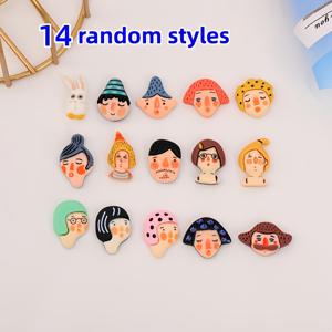 랜덤 스타일 만화 니치 디자인 캐릭터 단추 14개 세트, 피어싱 없는 DIY 공예 재료, 박스 포장 장식용 단추, 빈티지 스타일, 뜨개질 및 재봉용품, 및 공예 애호가에게 적합, 장식용 단추, 의류, 가방, 벨트, 스카프, 모자, 스커트 등 직물 장식용으로 사용
