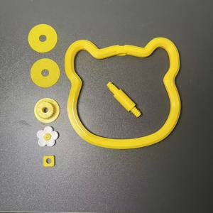 PETG 플라스틱 새 횃대 스탠드 1개, 장착용 나사 포함, 청色彩구새 왕관앵무새 사랑앵무용 세척이 쉬운 등반 놀이터 플랫폼, 튼튼한 새장 액세서리 및 새용 완벽한 사진 소품