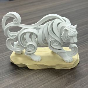 백호 조각상 - 추상적인 구름 패턴의 오픈워크 조각품(받침대 포함), 가정 사무실 책상 선반용 플라스틱 탁상 장식, 핼러윈 및 크리스마스 장식용 현대적인 선물, 백호 피규어