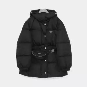26FW 삼각로고 리나일론 포켓 벨티드 후드 패딩 여성 자켓 29X966 1WQ8 F0002