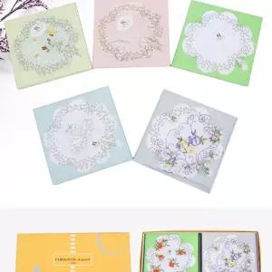 (영화)크리스찬오자르 고급면 자수 남여 손수건/면/순면/미니/수건/가제/스카프/등산/땀/고급/선물/행사