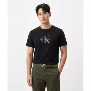 CALVIN KLEIN JEANS 애시드 워시 모노로고 그래픽 반팔 티셔츠 4RG832G UB1