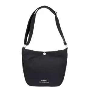 A.P.C MUST IT_아페쎄 PSAKR M67010 LZZ BLACK 공용 숄더백