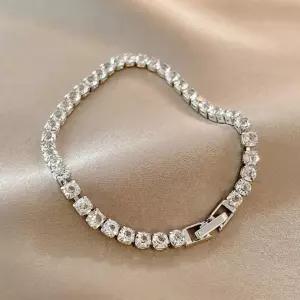 고리 레이어드 써지컬 4mm 라비앙 체인 2mm 테  팔찌 여름 우정 큐빅 데일리 포인트 하객
