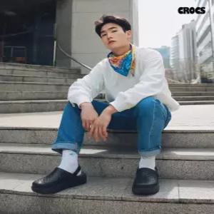 [크록스]크록스 인모션 클로그 남자 여성슬리퍼 샌들 209964-001