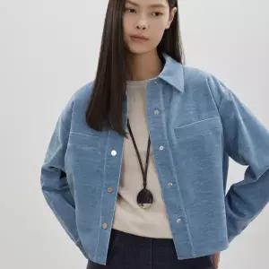 [롯데백화점]씨씨콜렉트 벨벳 코듀로이 크롭 셔츠 C261MSC010