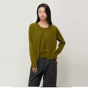 [시슬리]울 블렌드 투웨이 가디건형 니트_SAKP82561