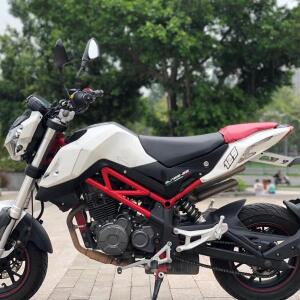 Benelli BJ1253E TNT125 오토바이 시트  전면 및 후면 쿠션  블랙 레트로
