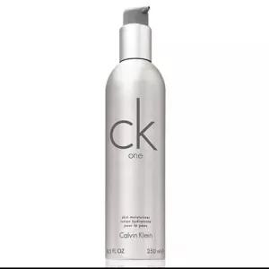 프루티 플로럴 향과 함께하는 산뜻 남성 올인원 250ml