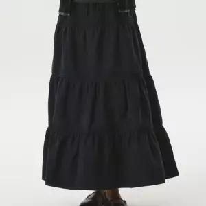 [매장정품] 후아유 Long Tiered Skirt WHWHG4941F