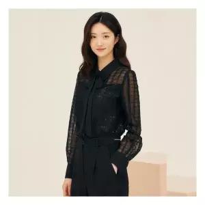 JJ지고트 제이제이 지고트타이넥 스팽글 레이스 블라우스 GP3A0BL111 1166205