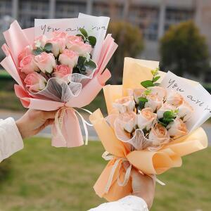 졸업꽃다발 포장 가방이 달린 인공 비누 꽃 꽃다발 장미 발렌타인 데이 졸업 파티 웨딩 장식
