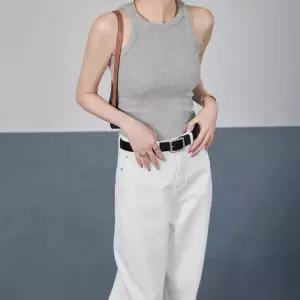 레이어드 홀터넥 나시 민소매티 슬림 세미크롭 끈나시