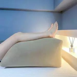 [셀러허브 1]리빙밸류 다리베개 다리올리는쿠션 올리고자기 무릎 종아리 허리 발베개 (11196886)
