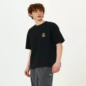 스테디움 소로나 반팔 티셔츠 BLACK